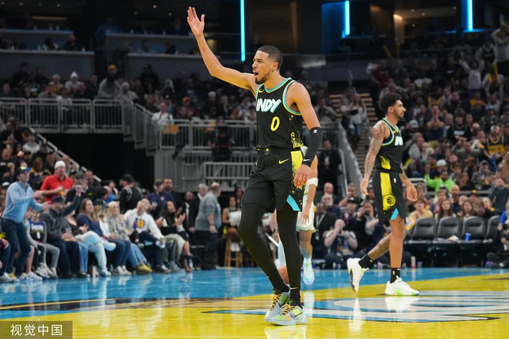 相较之下 相较之下